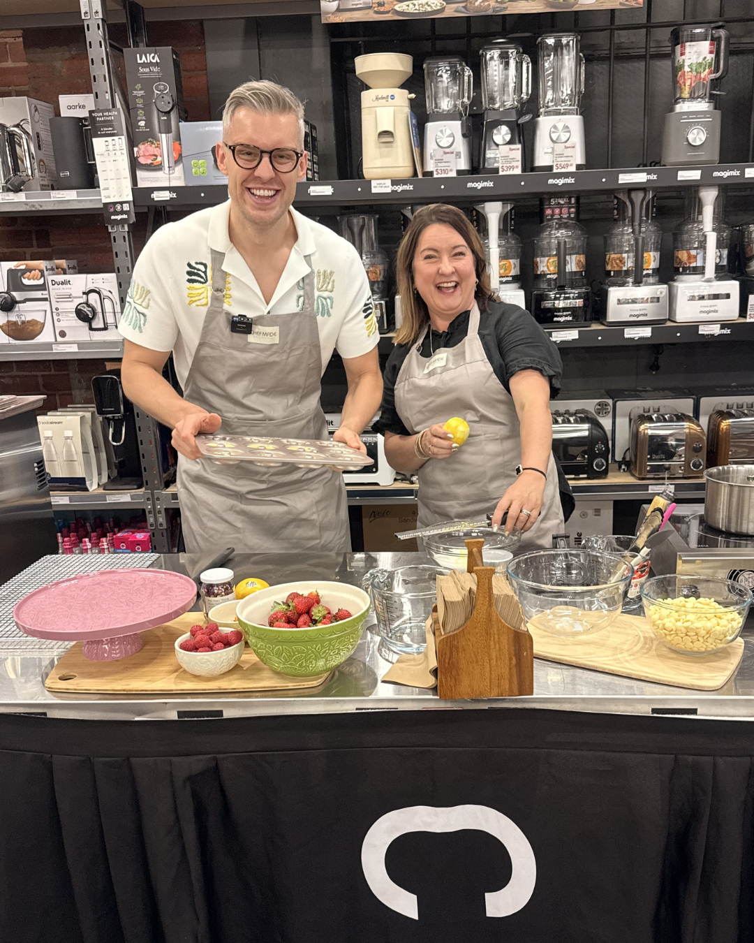 CHEFMADE DEMO CHEFMADE MOTHER'S DAY DEMO AT CHEF'S HAT